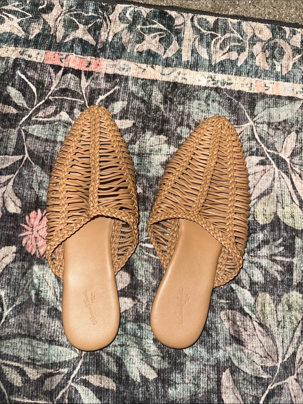 Universal Thread Woven Mule Slides in Tan - Women's Casual Slip-Ons